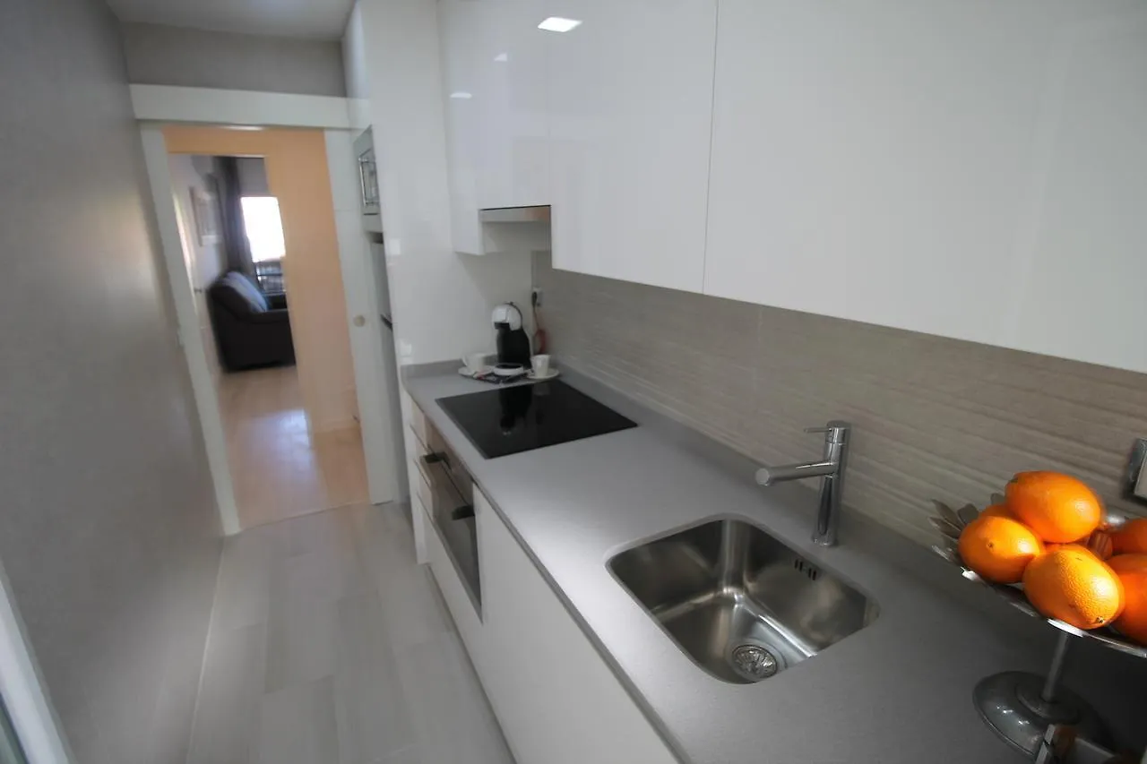 Family Deluxe Apartment Beach Castelldefels 0*,  Spain